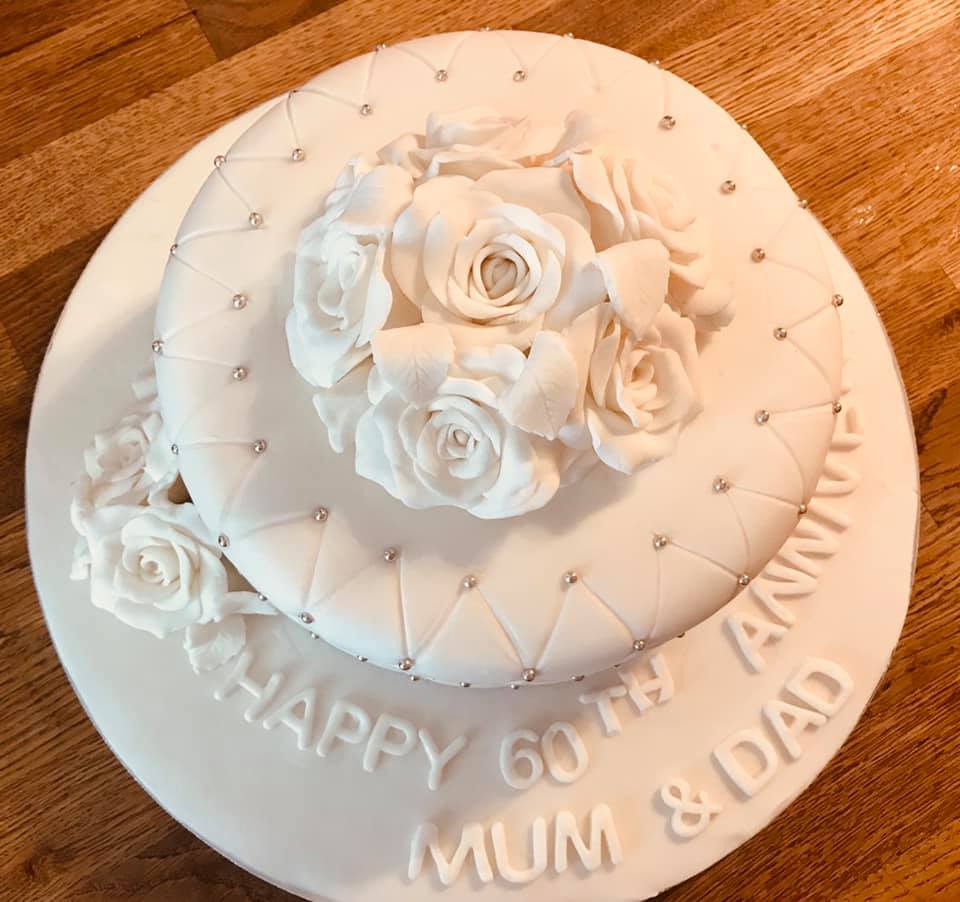 anniversary cake 