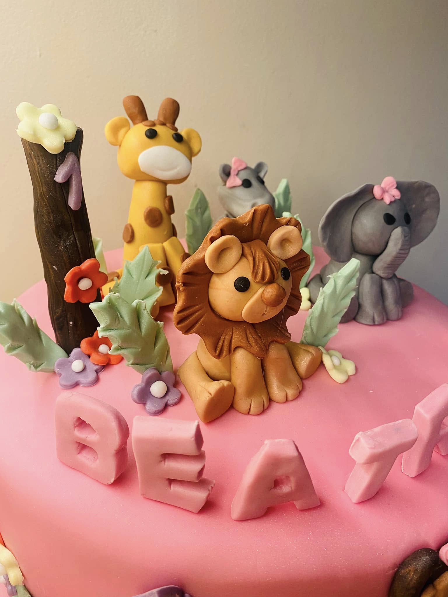 Fondant animals in the shape of a Lion, Elephant and Giraffe